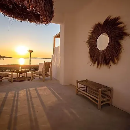 Seesoo Beachfront Luxury Hideaway 4*