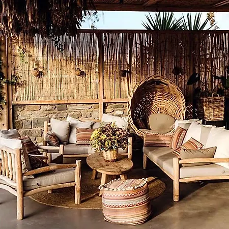 Seesoo Beachfront Luxury Hideaway 4* Páros