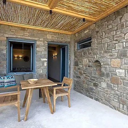 Seesoo Beachfront Luxury Hideaway 호텔 4*
